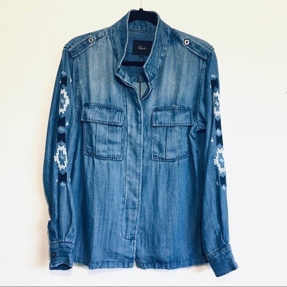 Rails Smith Embroidered Sleeve Button Chambray Shirt Size Small New - Picture 13 of 15